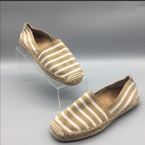 Vionic Valeri espadrilles slip on’s